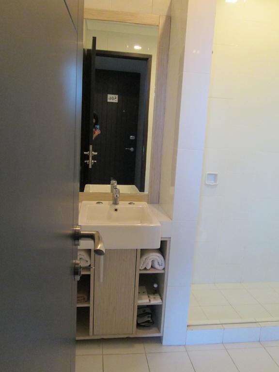 N3 Hotel Jakarta Zimmer foto